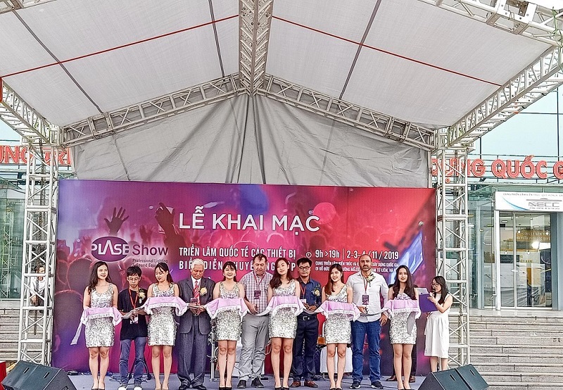 Lễ khai mạc triển lãm quốc tế các thiết bị biểu diễn PLASE